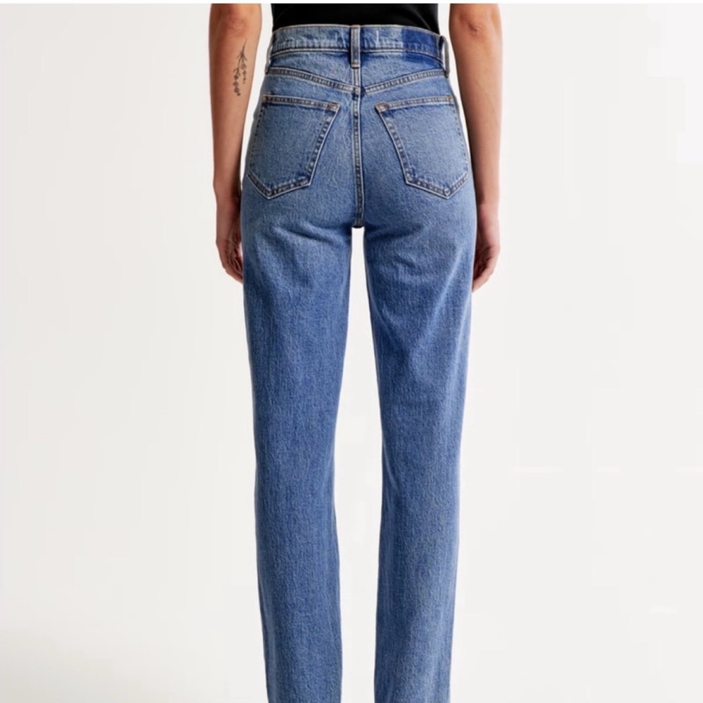 Abercrombie 90s straight ultra high rise jeans medium wash